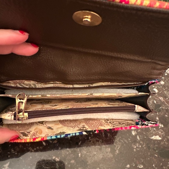 NWOT Aztec wallet - Picture 3 of 3